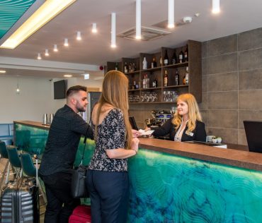 Azar - Referencia - Elégedett megrendelő - Akadémia Hotel Balatonfüred