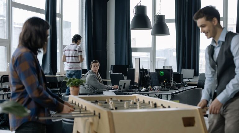 Új pályázati portál 2026 Q3: egyszerűsített KKV-beadás