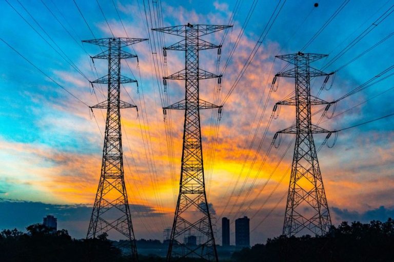 A bevételi rétegzés: miért nem elég egyetlen bevételi forrás egy energiatároló-projektben?