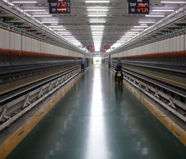 Logisztikai KKV zöld flotta 2026: villamos teherautó-pályázat